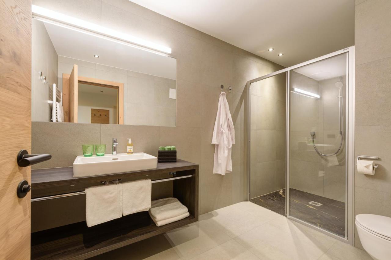 Haus St Anton - Incl Gratis Premium Sommerkarte Sankt Anton am Arlberg Exterior foto